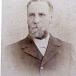 Gustav August Reinhold Kiessler (1835-1911) Portret van oudere man
