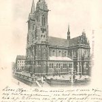 Hele grote kerk met twee torens