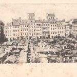 Warszawa - Markt Groot plein met veel markkraampjes en gebouwen er omheen